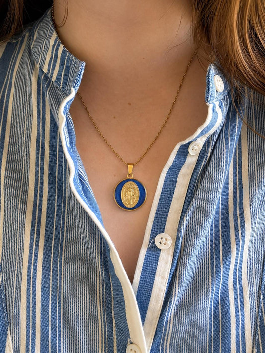 Médaille Miraculeuse Résine Colorée Fait Main | Pendentif Vierge Marie Doré Acier Inoxydable | Collier Catholique Personnalisable