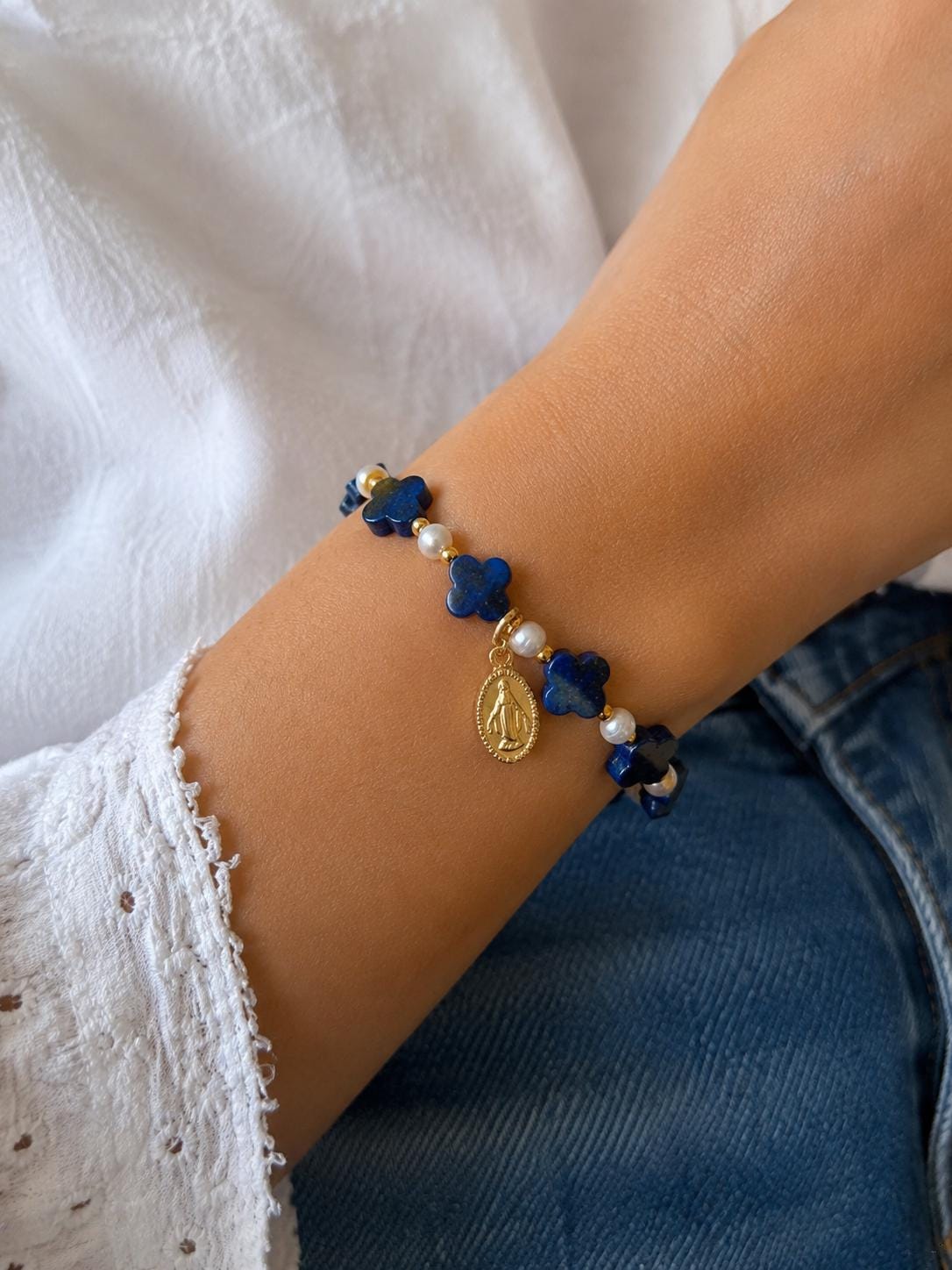 Bracelet Dizainier Vierge Marie en Pierres Naturelles | Perles d'Eau Douce & Acier Inoxydable Doré | Cadeau Catholique