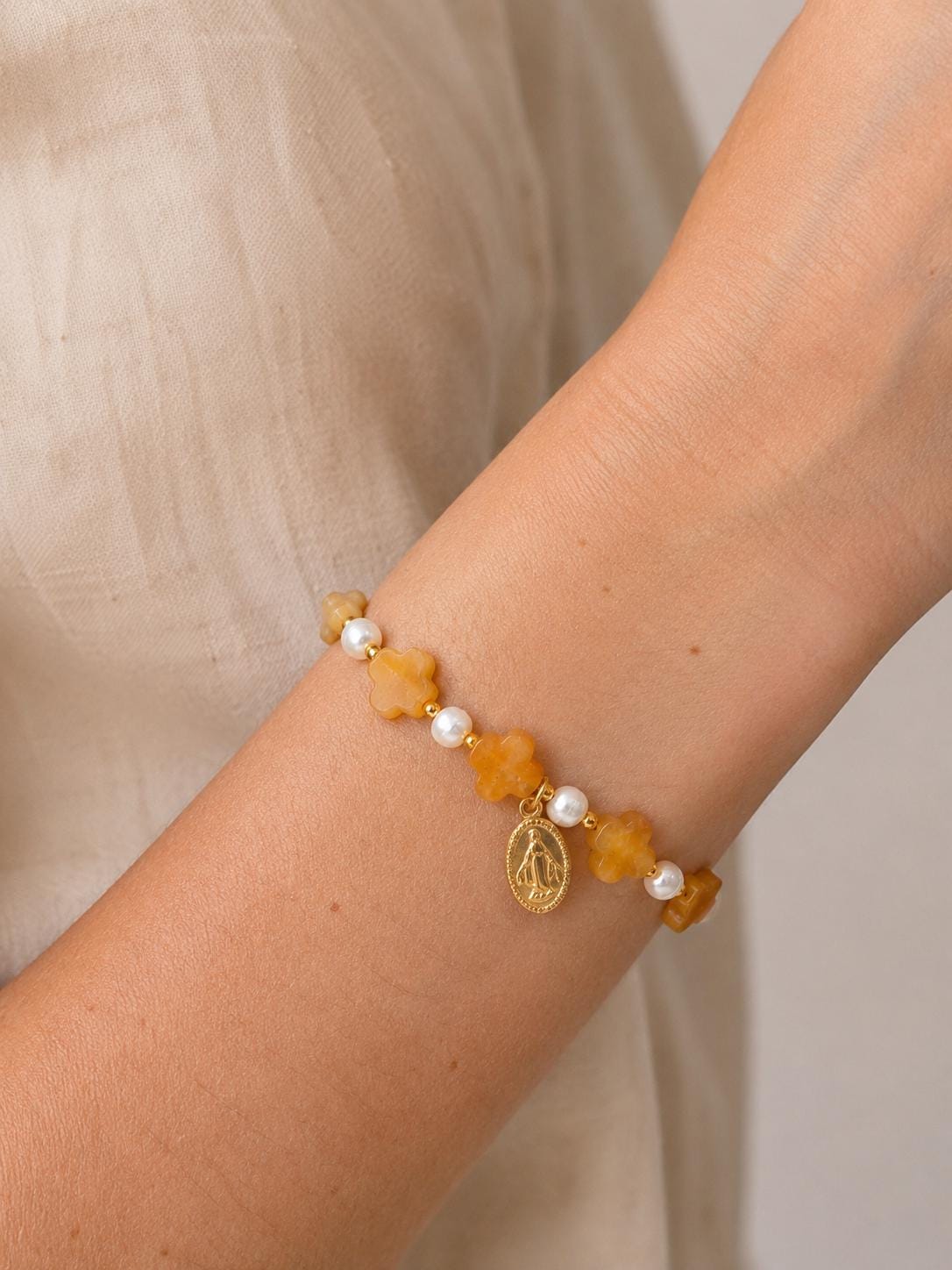 Bracelet Dizainier Vierge Marie en Pierres Naturelles | Perles d'Eau Douce & Acier Inoxydable Doré | Cadeau Catholique